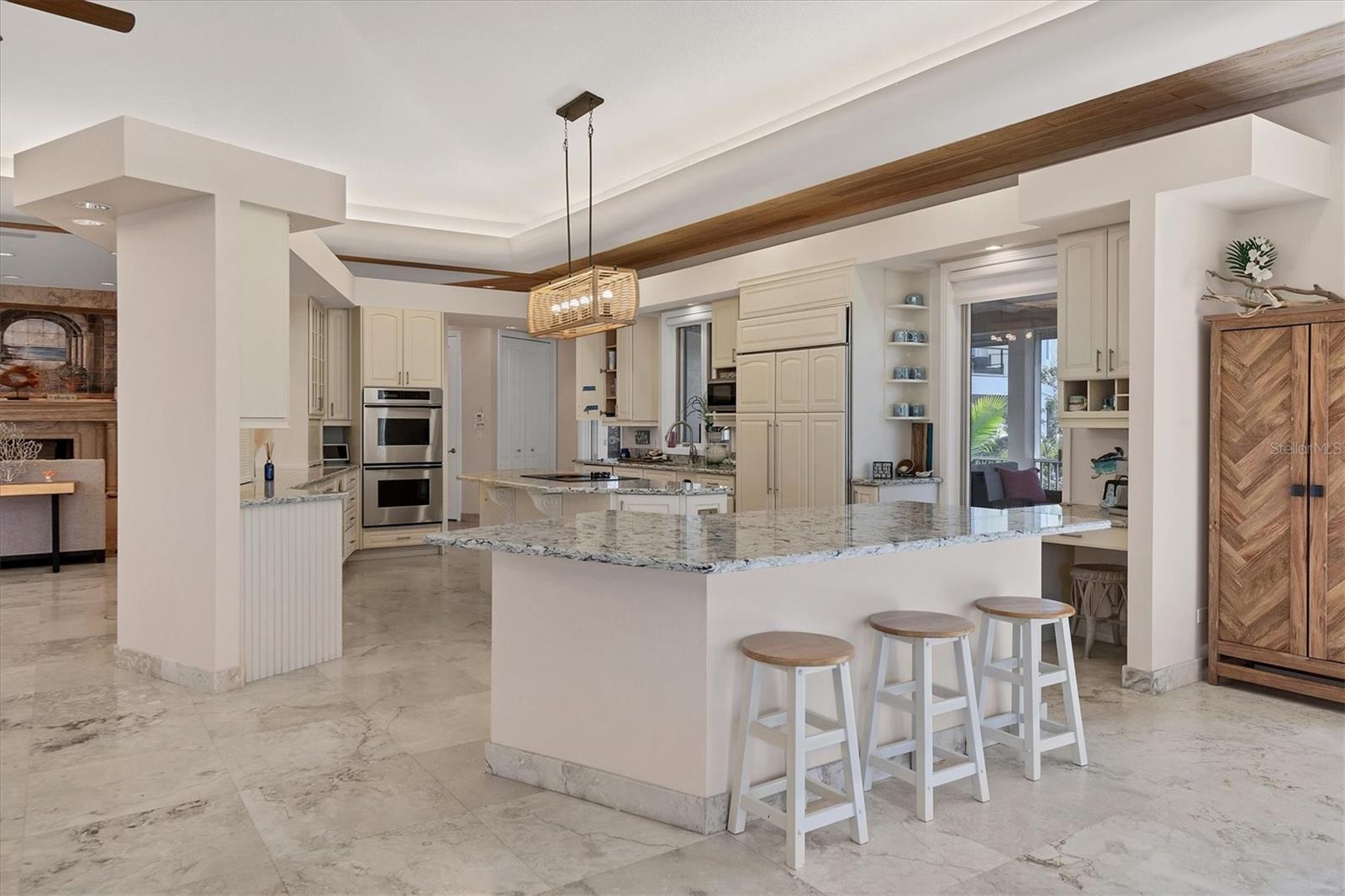 TROPICAL BREEZE ESTATES - Residential