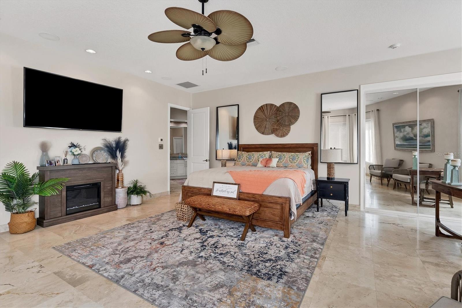 TROPICAL BREEZE ESTATES - Residential