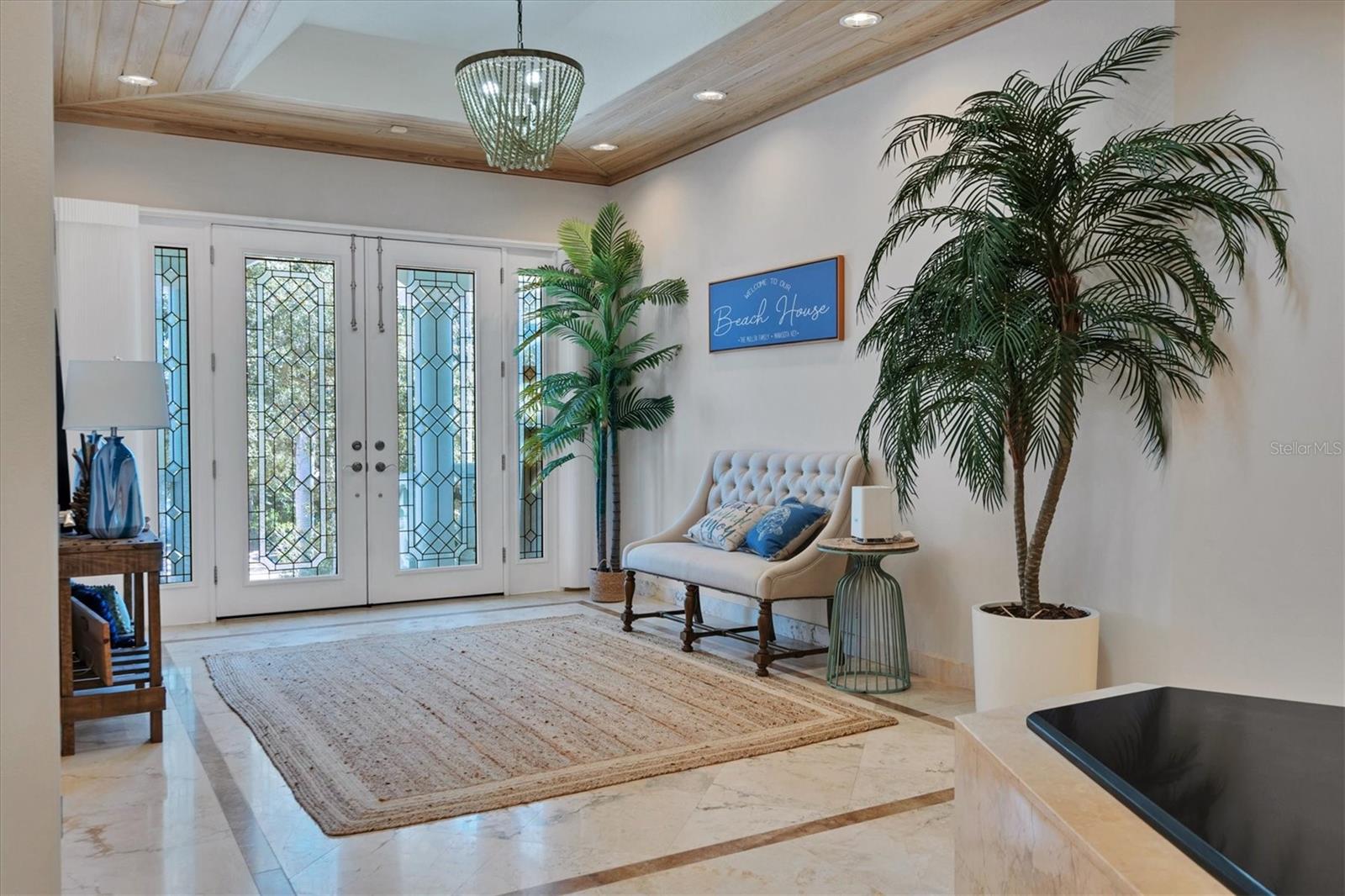 TROPICAL BREEZE ESTATES - Residential