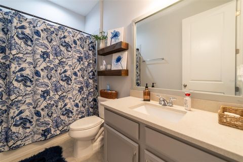 Tiny photo for 715 Calabria Way, Howey In The Hills, FL 34737 (MLS # O6386753)