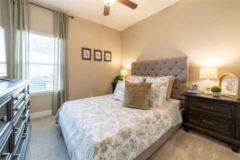 Tiny photo for 715 Calabria Way, Howey In The Hills, FL 34737 (MLS # O6386753)