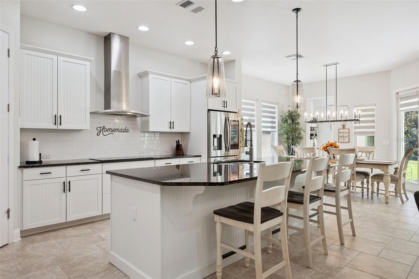 RANDAL PARK - Residential