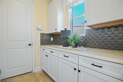 Tiny photo for 3633 Sublett Loop, Tavares, FL 32778 (MLS # S5142753)