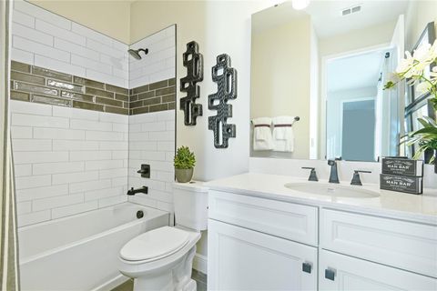 Tiny photo for 3633 Sublett Loop, Tavares, FL 32778 (MLS # S5142753)