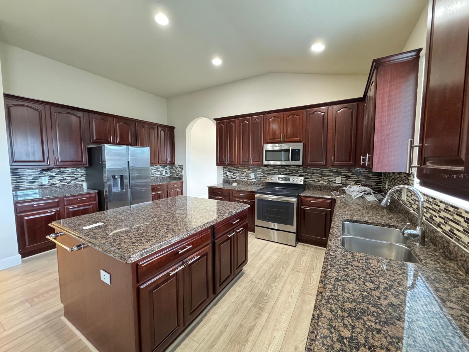 SPRING ISLE - Residential Lease