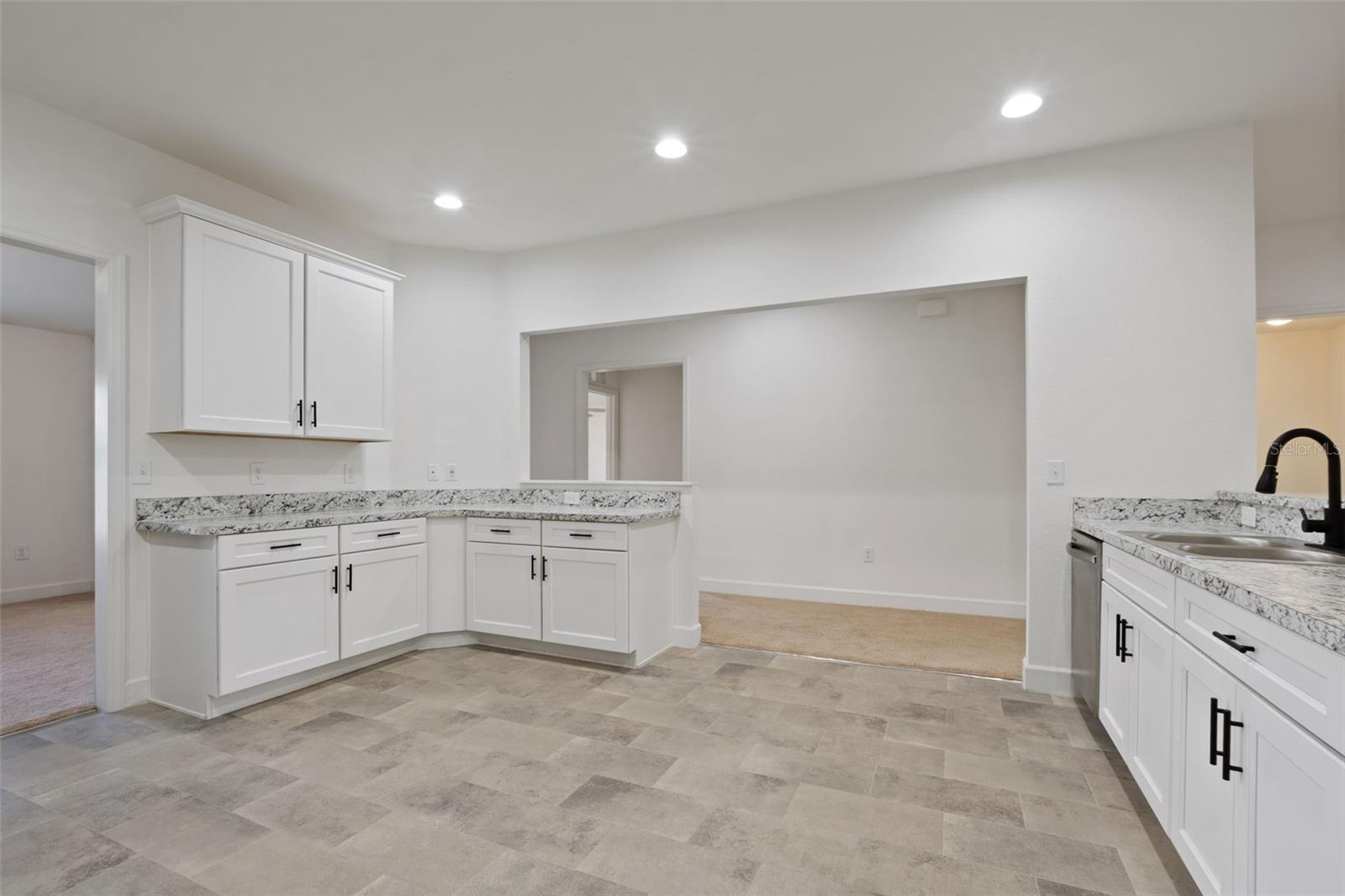 EAGLE LAKE - Residential