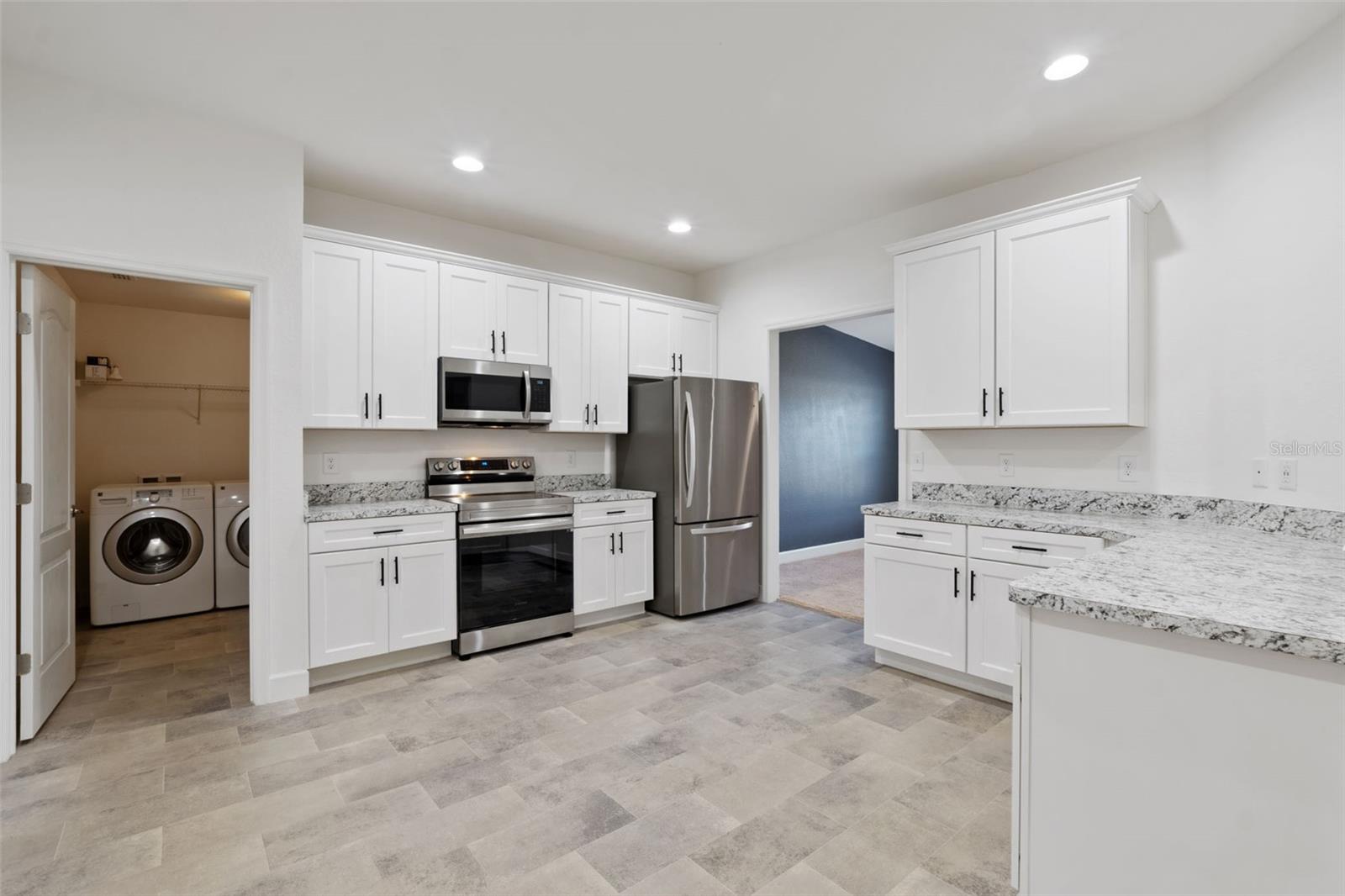 EAGLE LAKE - Residential