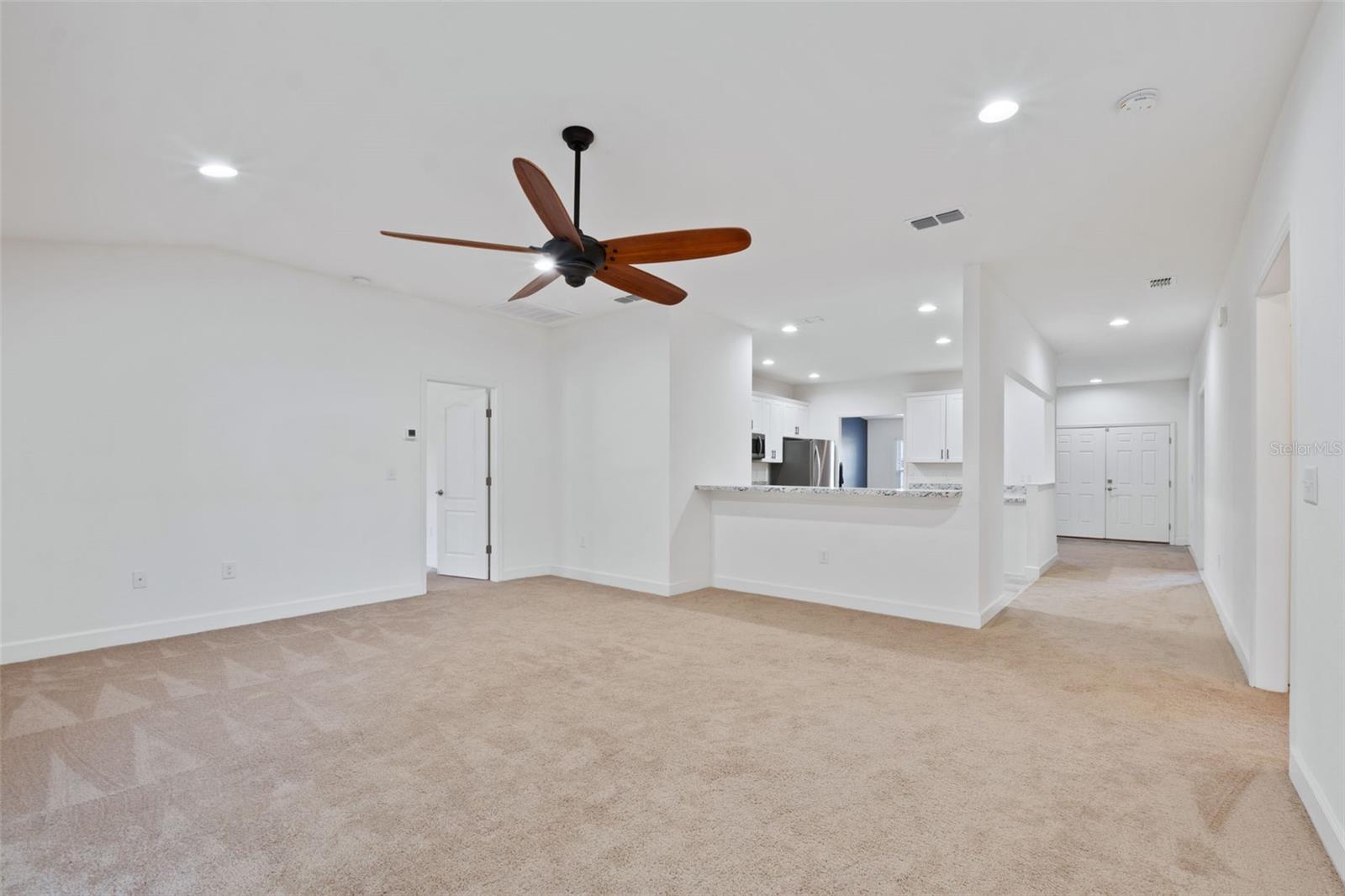 EAGLE LAKE - Residential