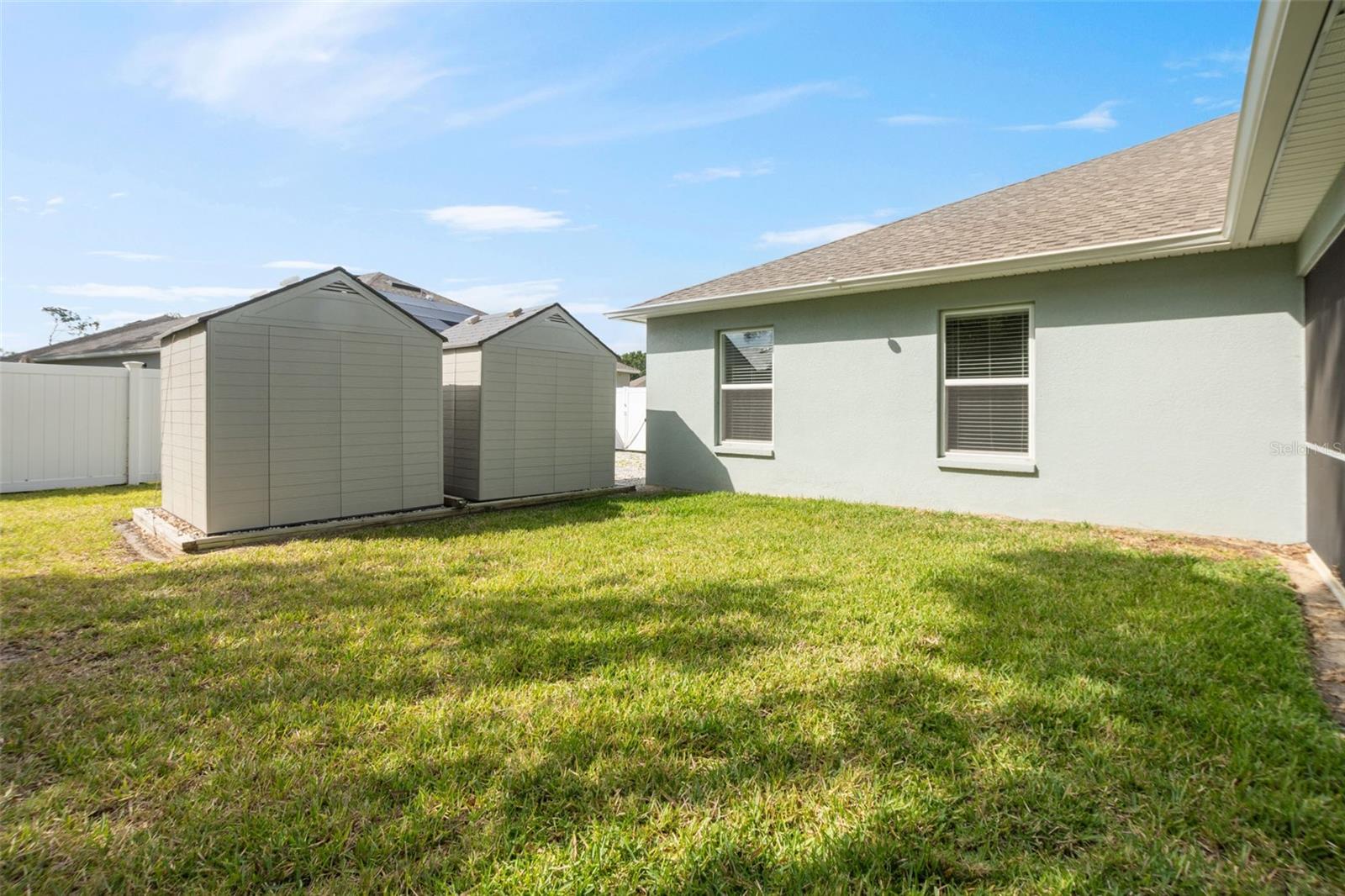 EAGLE LAKE - Residential