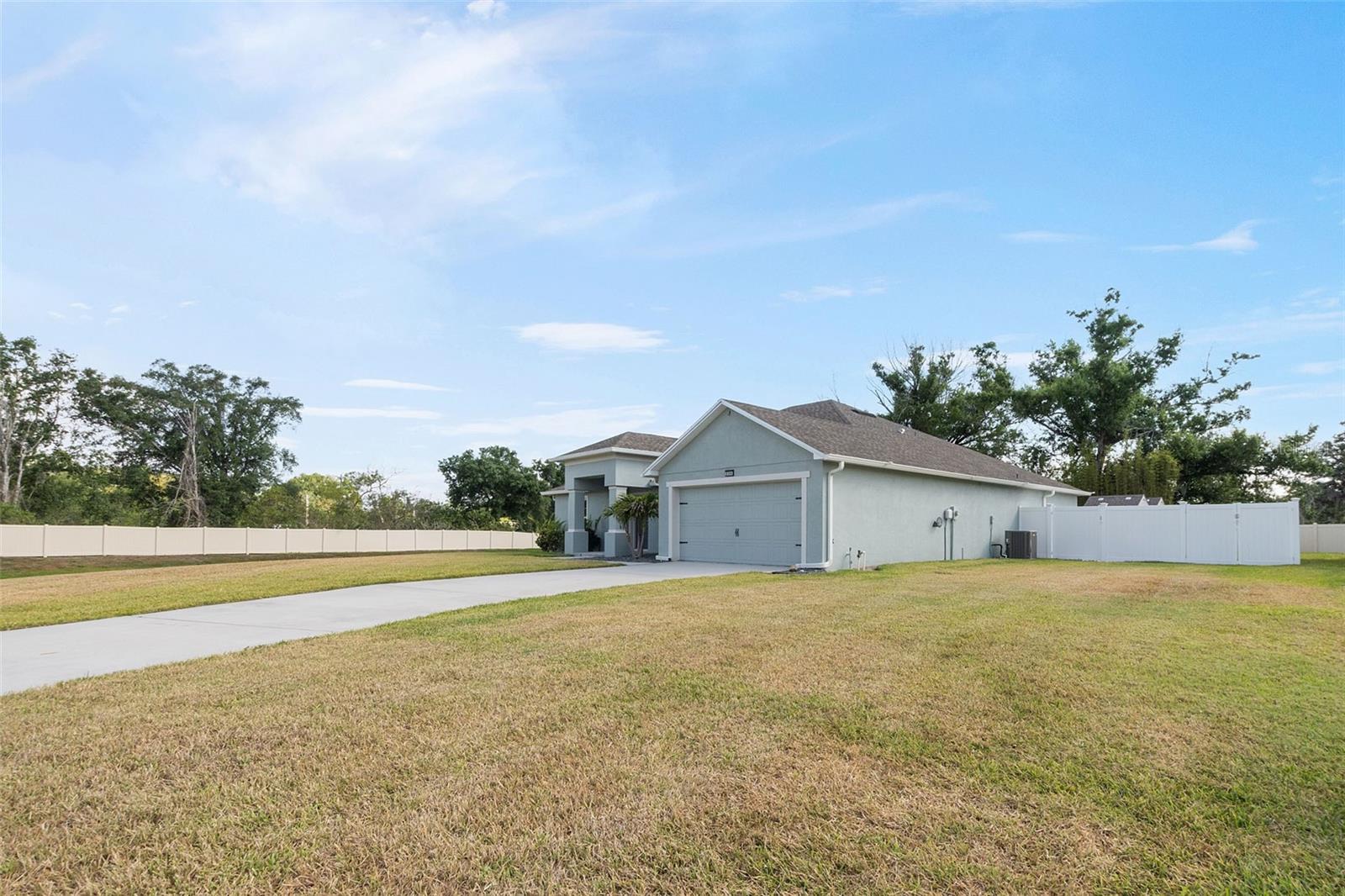 EAGLE LAKE - Residential