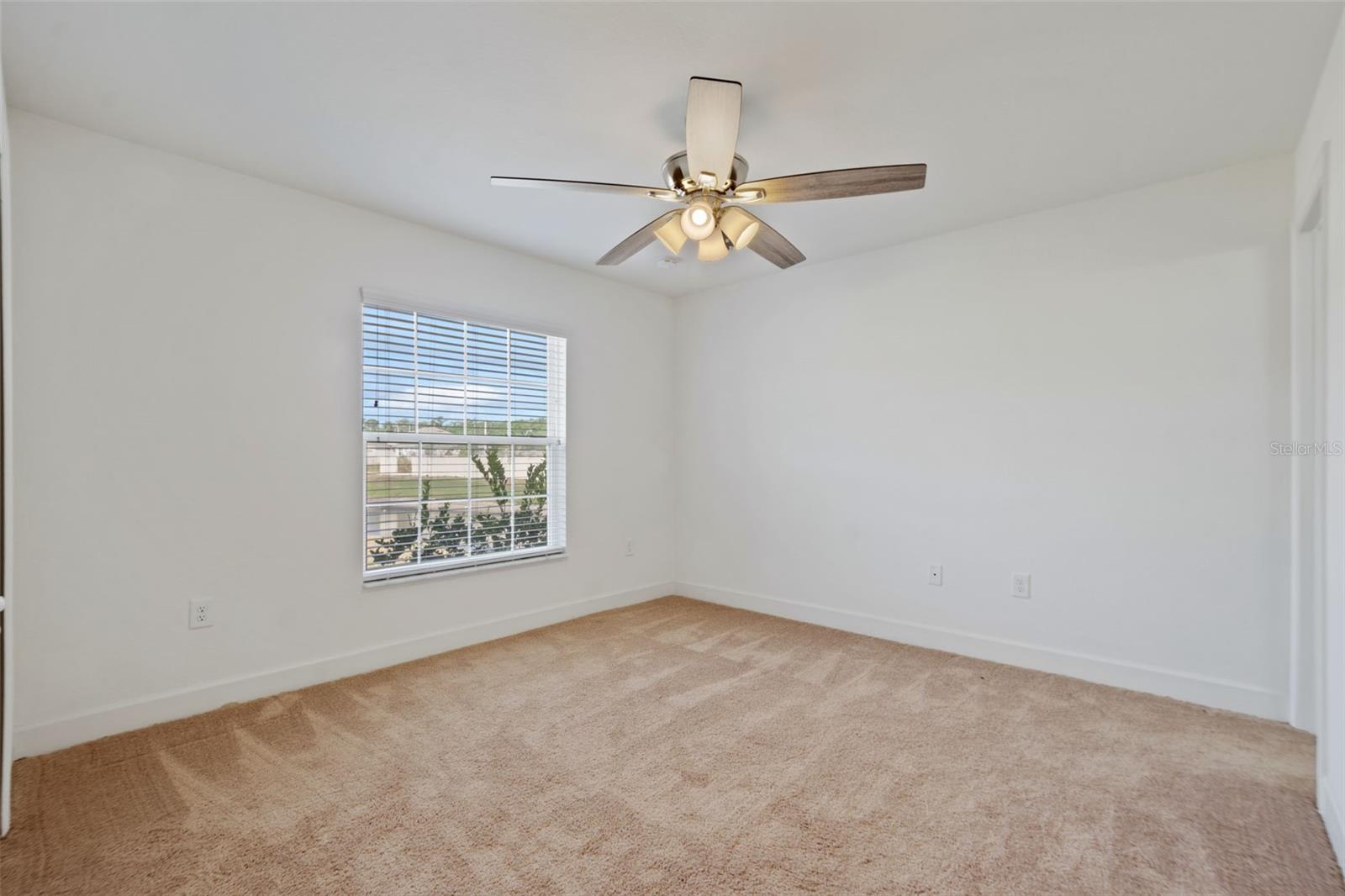 EAGLE LAKE - Residential