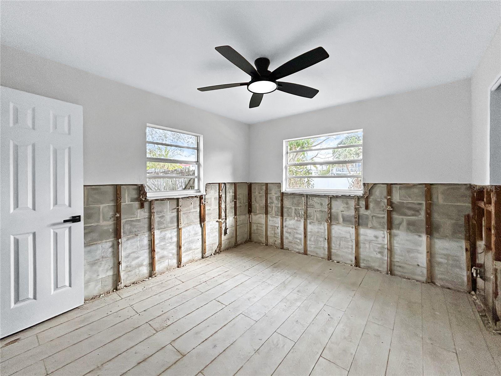 SHOREACRES CENTER - Residential