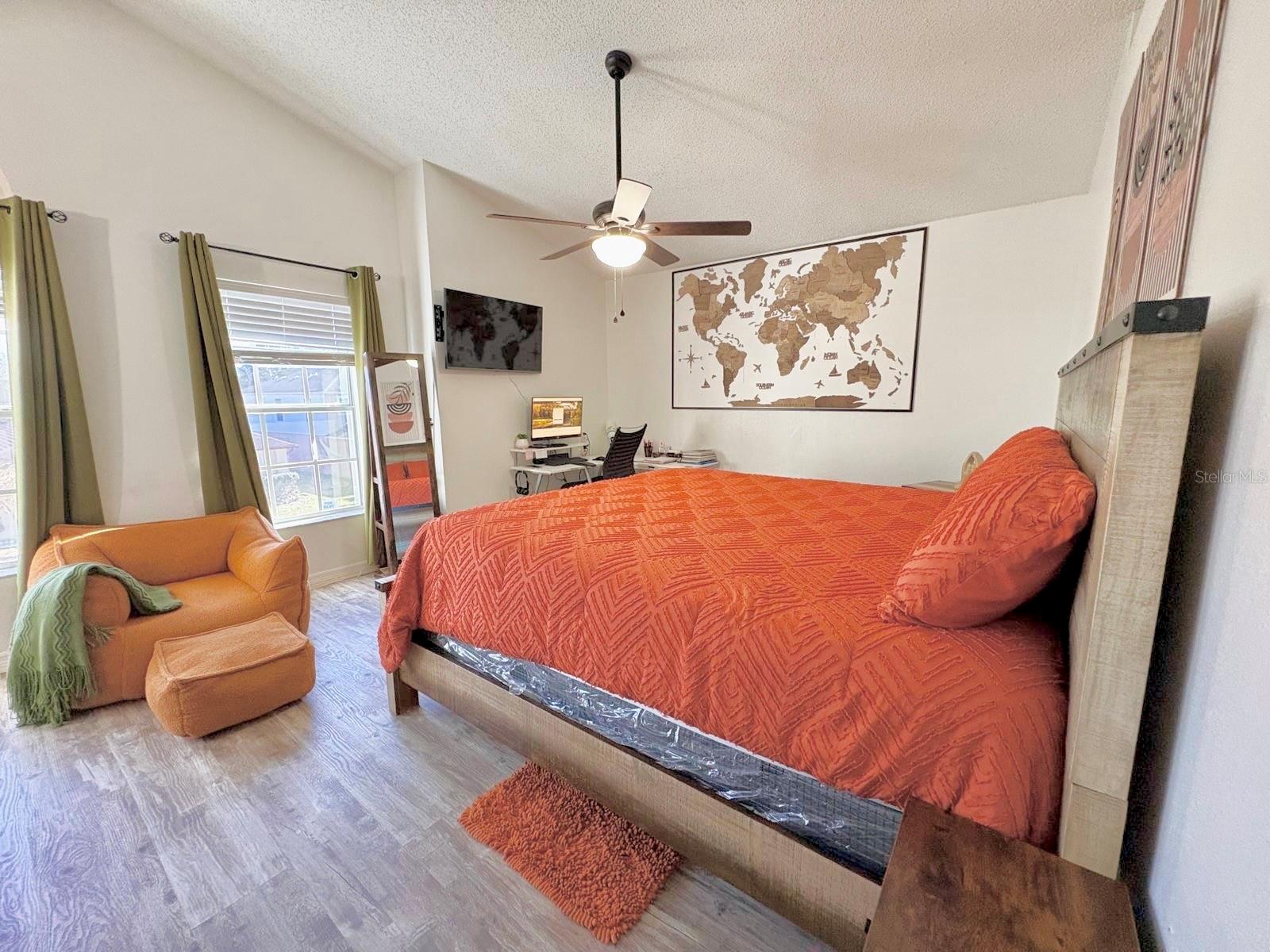 WHISPERING TRAILS PH 01 - Residential