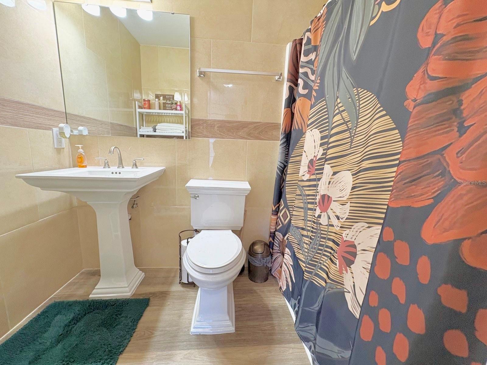 WHISPERING TRAILS PH 01 - Residential