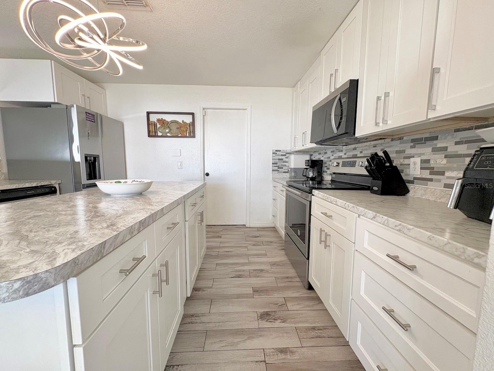 WHISPERING TRAILS PH 01 - Residential