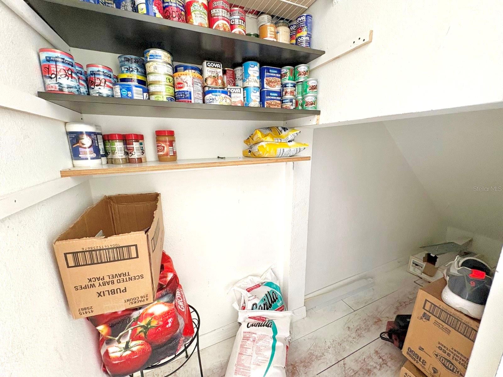 WHISPERING TRAILS PH 01 - Residential