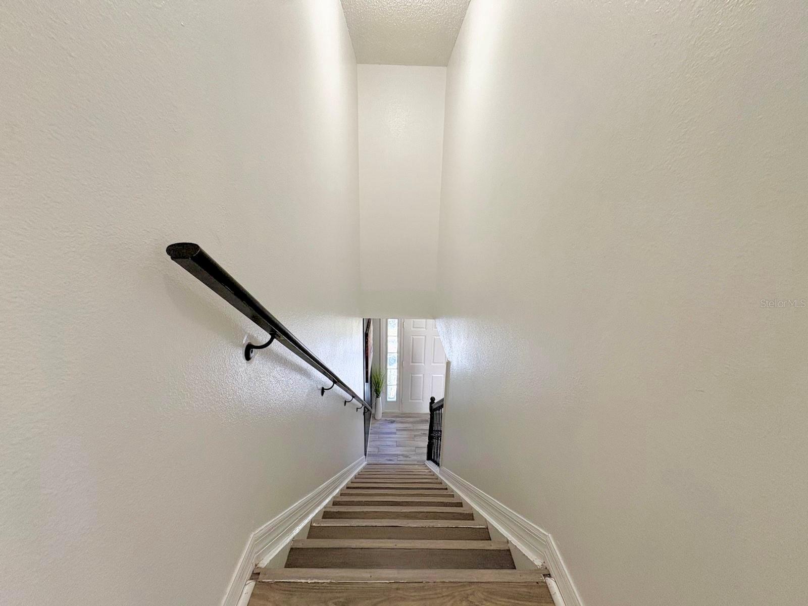 WHISPERING TRAILS PH 01 - Residential