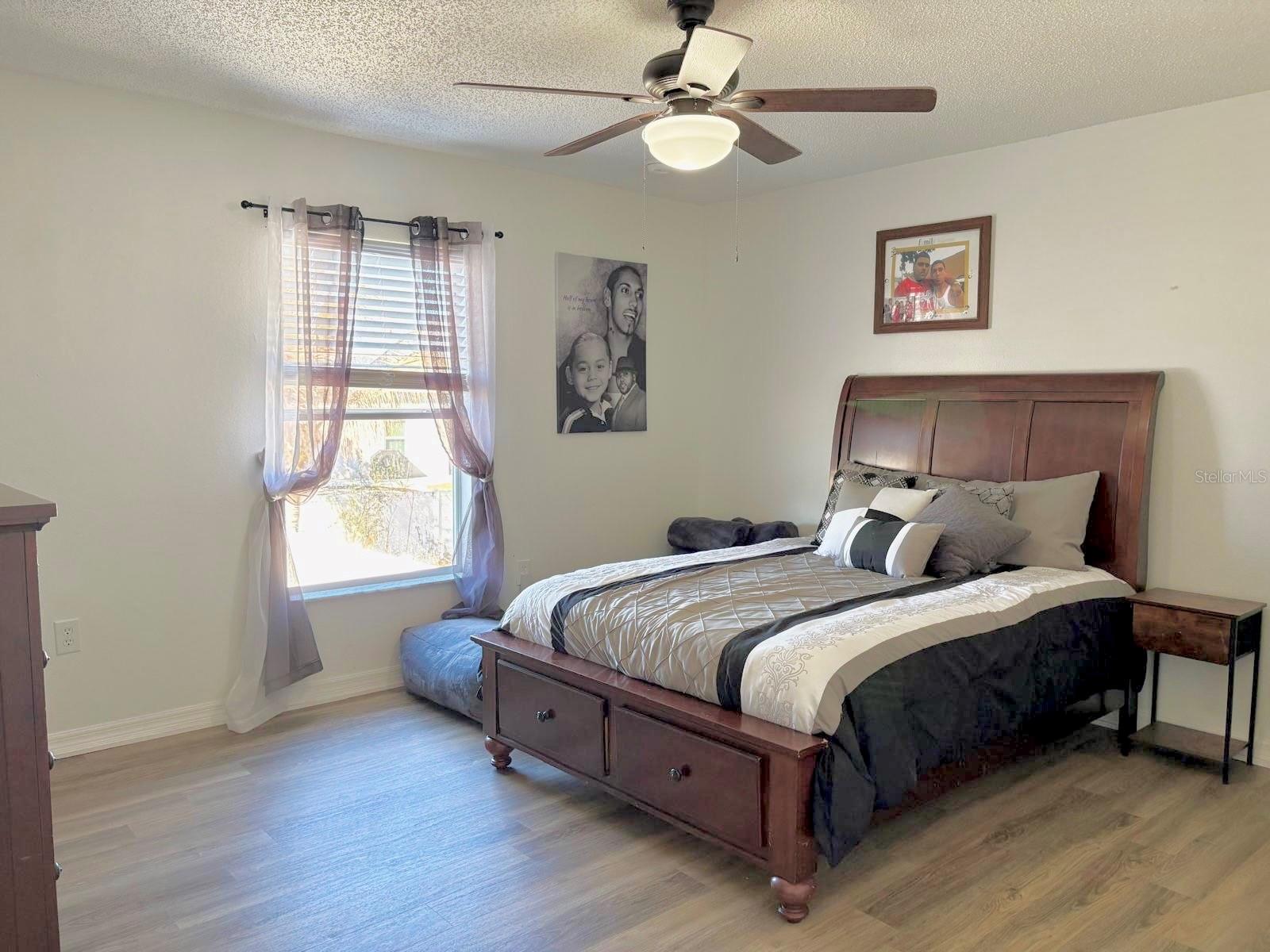 WHISPERING TRAILS PH 01 - Residential