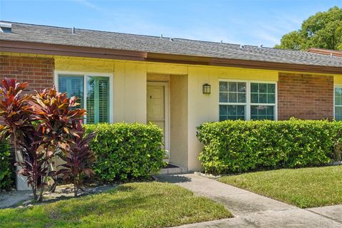 A home in PALM HARBOR