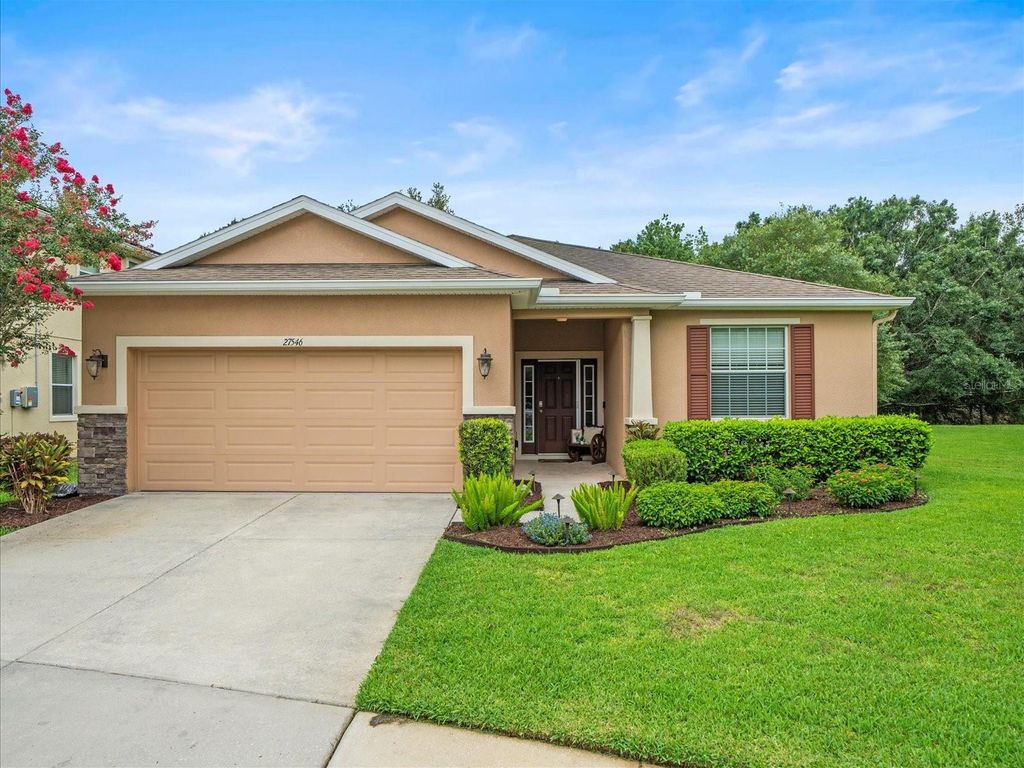 Photo of 27546 Stonecreek Way, Wesley Chapel, FL 33544 (MLS # TB8395544)