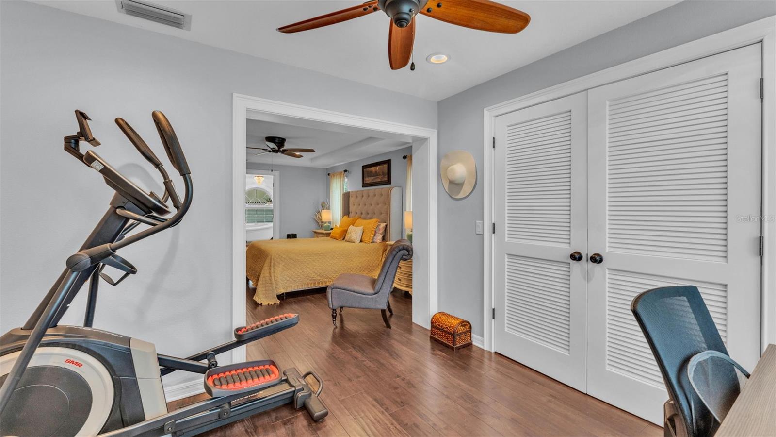 PARKSIDE SOUTH - Residential