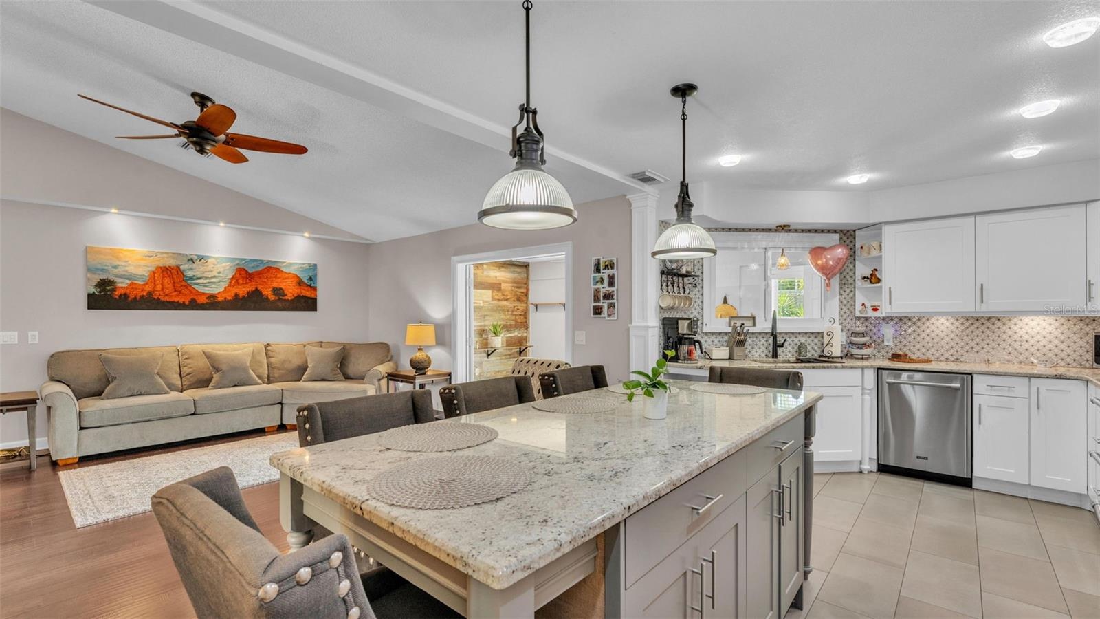 PARKSIDE SOUTH - Residential