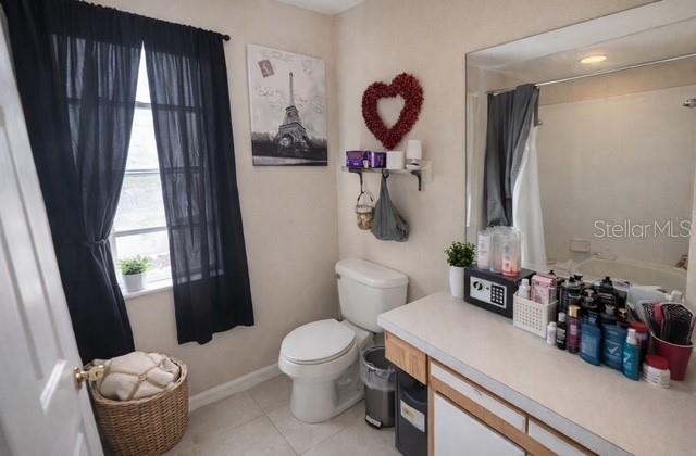 REGAL PALMS AT HIGHLAND RESERVE PH 05 - Residential