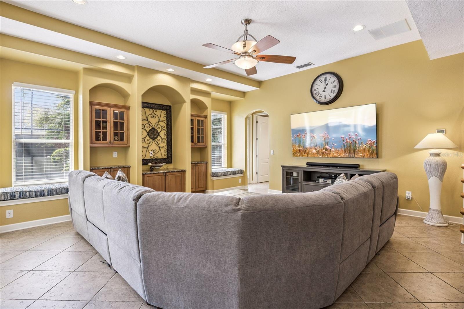 BUCKINGHAM ESTATES PH 2 - Residential