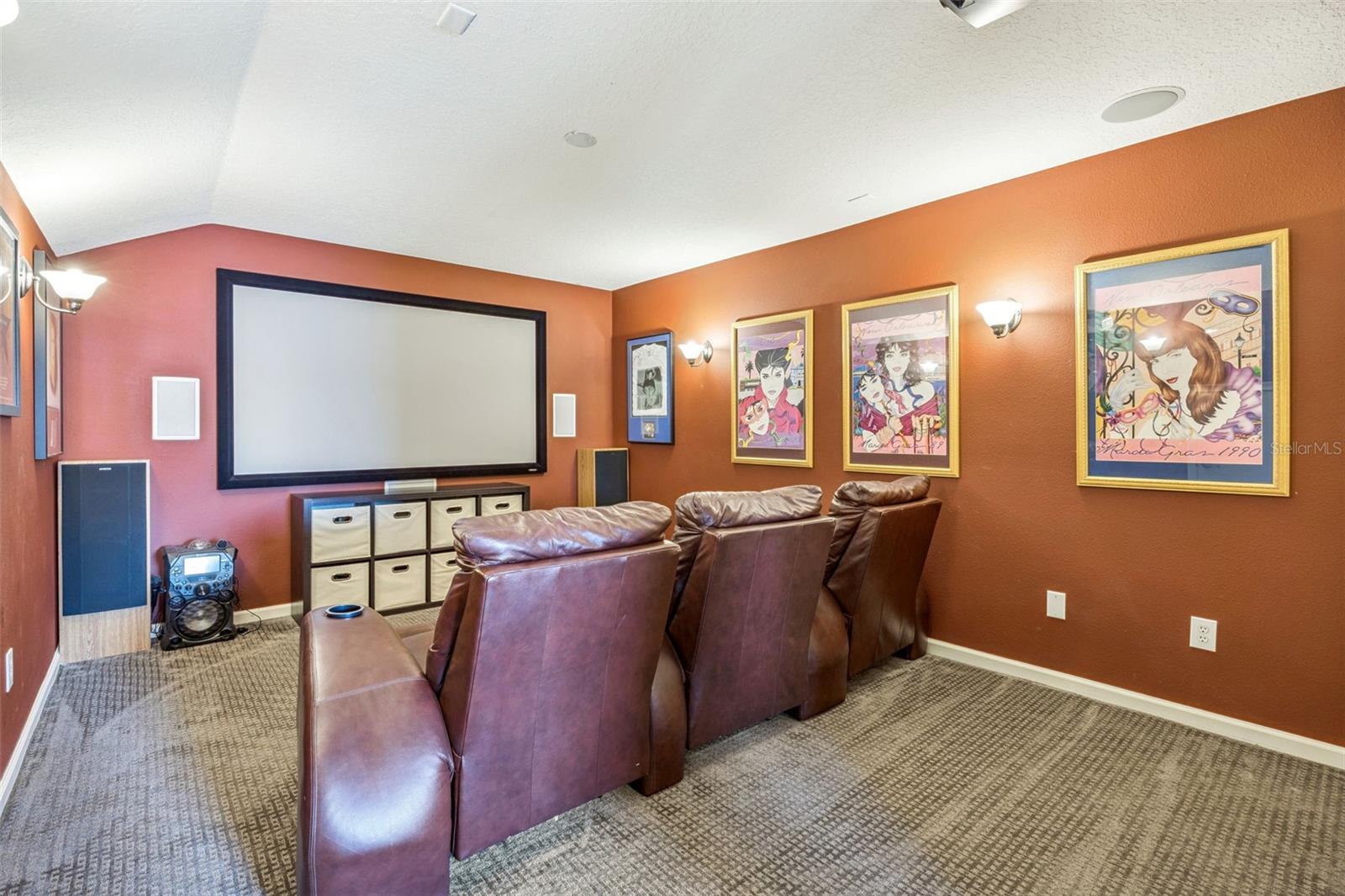 BUCKINGHAM ESTATES PH 2 - Residential