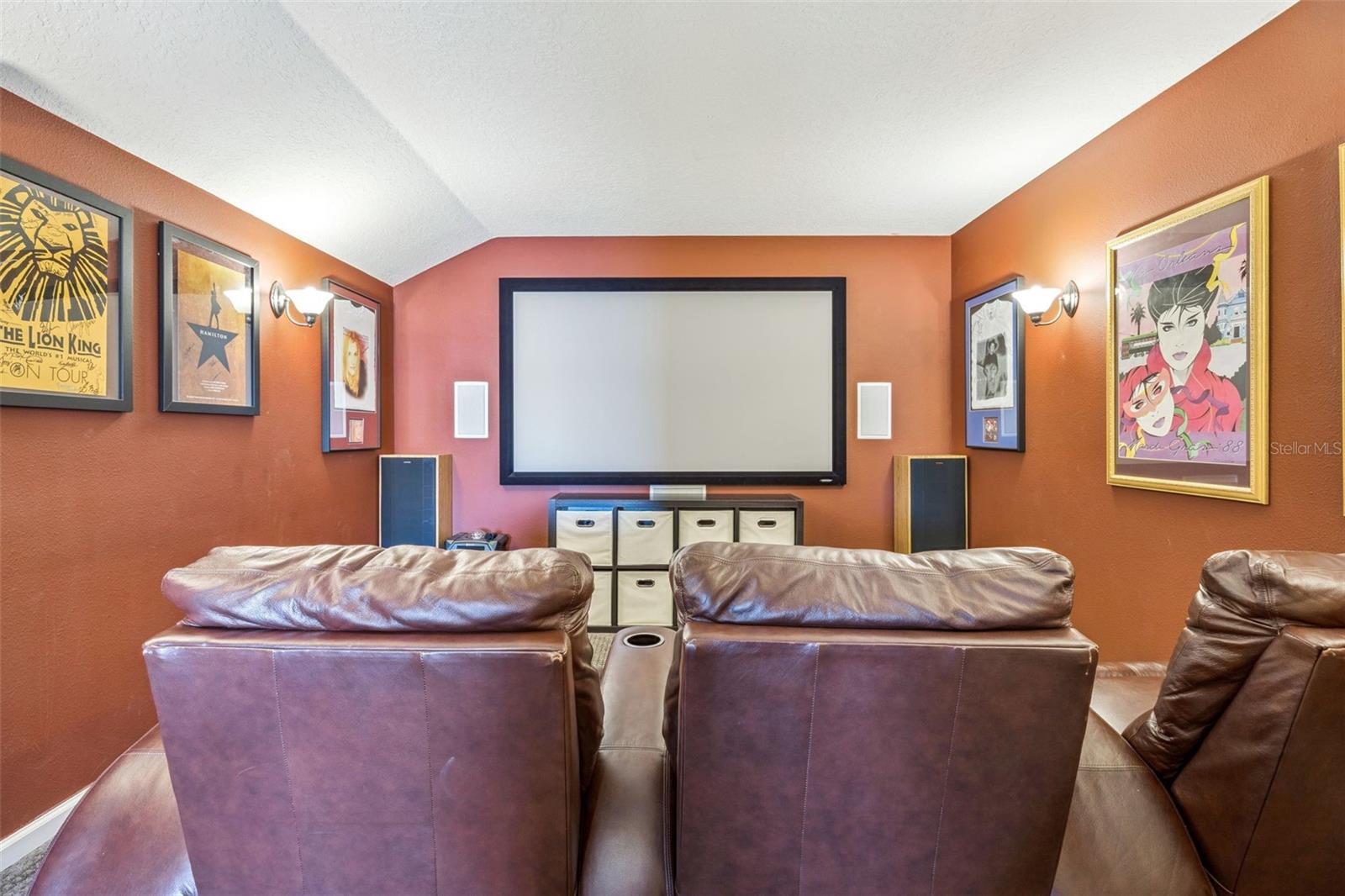 BUCKINGHAM ESTATES PH 2 - Residential