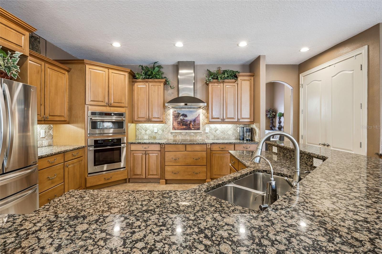 BUCKINGHAM ESTATES PH 2 - Residential