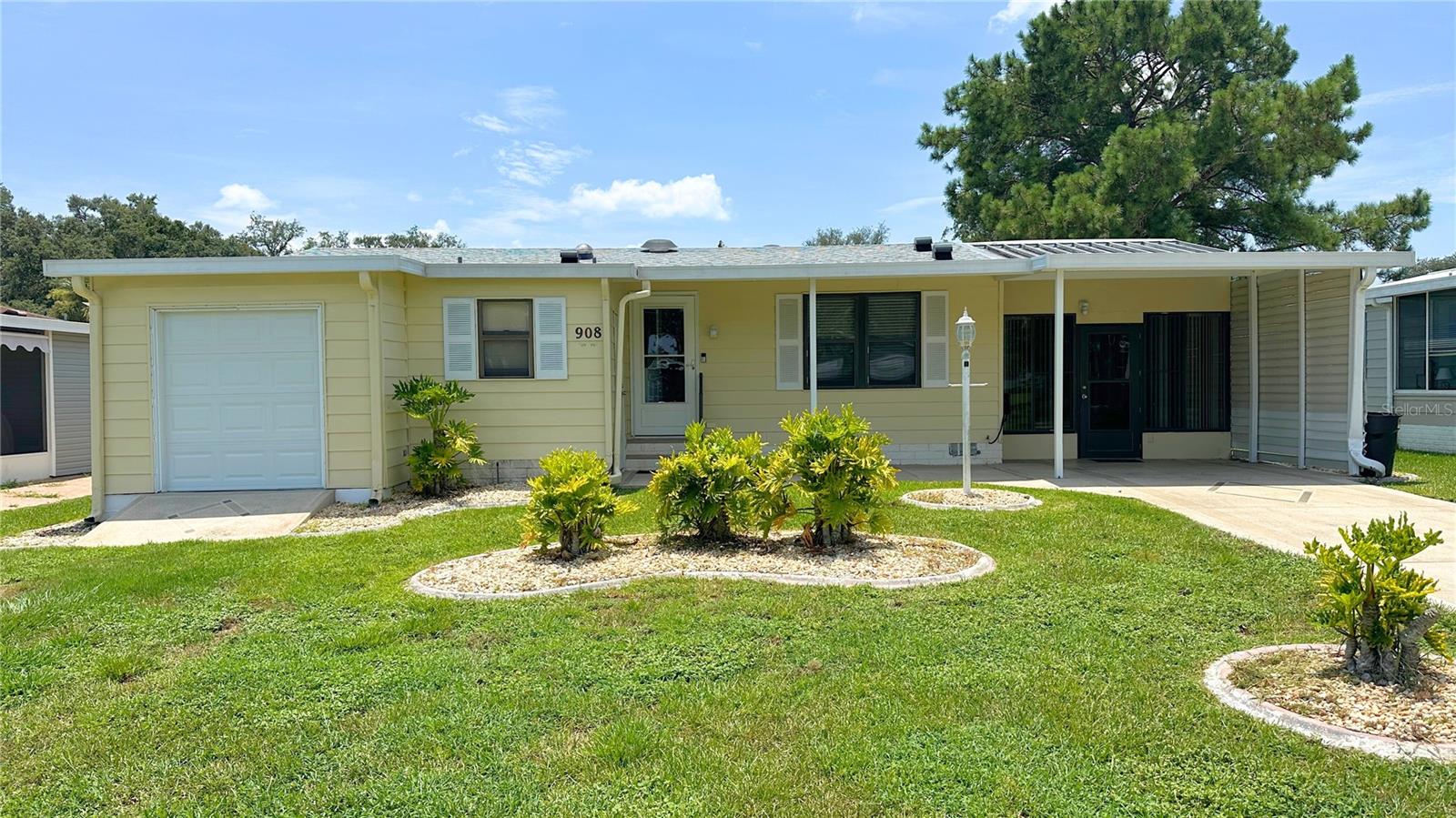 Charming Updated Home in The Villages – TURN KEY including 2013 Yamaha Gas G29 Golf Cart and Move-In Ready!
Welcome to 908 Rose Lane, nestled in the heart of The Villages Historic District! This beautifully maintained 2-bedroom, 2-bath home offers the perfect blend of comfort, convenience, and Florida lifestyle. Step inside to discover a more spacious then expected floor plan with updated finishes, neutral colors, and plenty of natural light (including form a Solatube in the main bath). The kitchen features ample cabinet space and flows effortlessly into the dining and living areas—ideal for entertaining or relaxing.
Both bedrooms are generously sized, and the primary suite includes an en-suite bath and walk-in closet. Enjoy peace of mind with a roof that was replaced just 4 years ago and interior updates completed within the last 10 years.
Outside, you'll love the quiet setting, covered carport, and easy access to nearby golf cart paths, shopping, dining, and medical facilities. Plus, you're just a short ride from Spanish Springs and all the amenities that make The Villages one of the nation’s premier 55+ communities.
Whether you're downsizing, snowbirding, or settling in full-time—this home is a must-see! Schedule your private tour today!