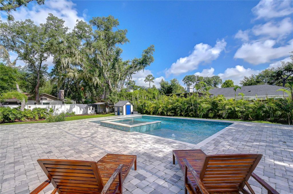 Photo of 106 Bayfield Drive, Brandon, FL 33511 (MLS # TB8526291)