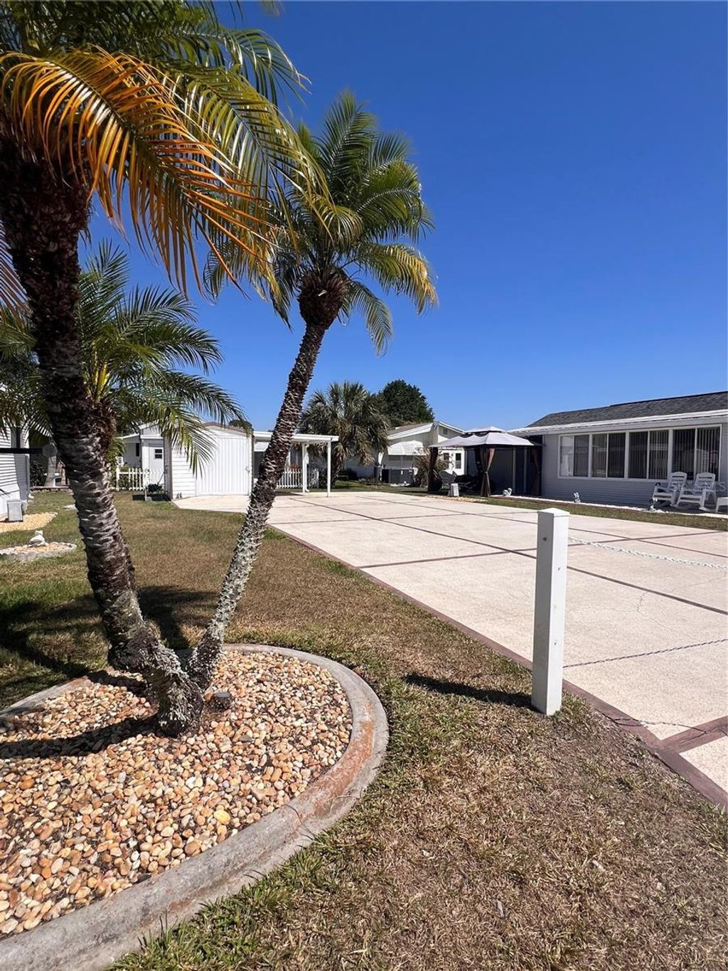 Photo of 204 Big Pine Avenue S, Frostproof, FL 33843 (MLS # K4903317)