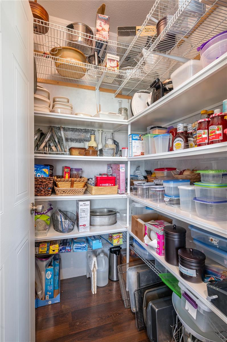 LAKE LOWERY HILL - Residential