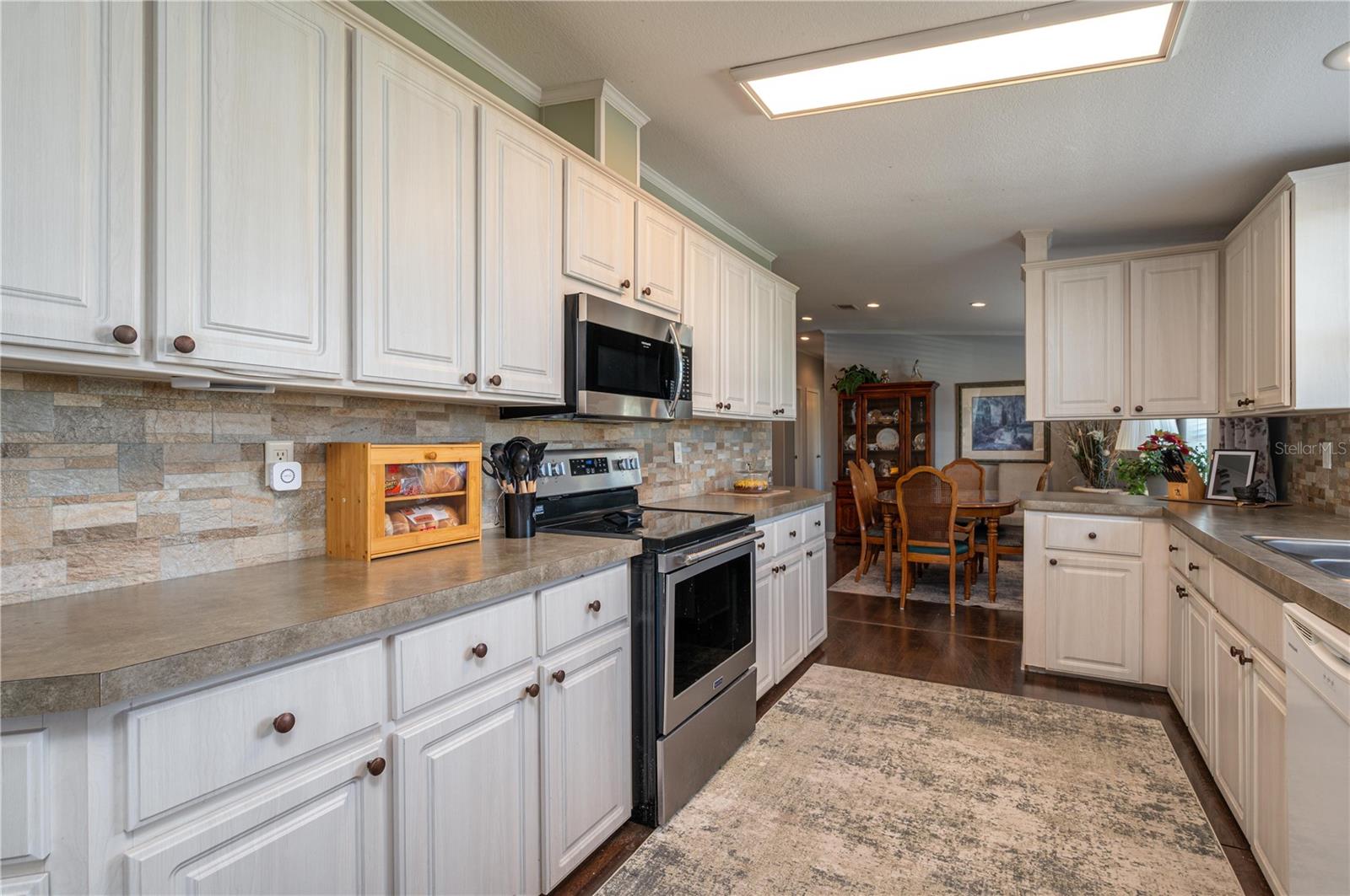 LAKE LOWERY HILL - Residential