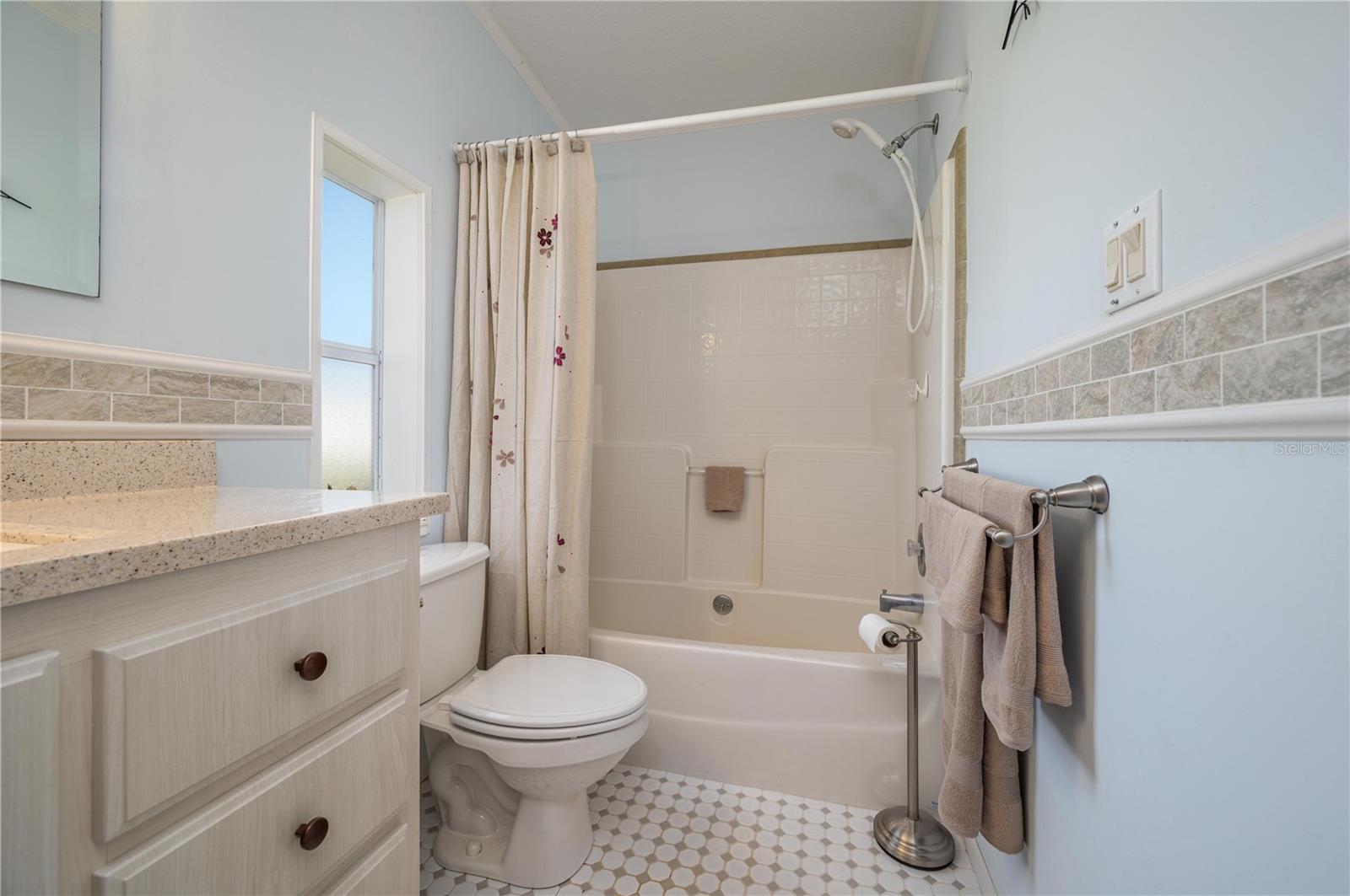 LAKE LOWERY HILL - Residential