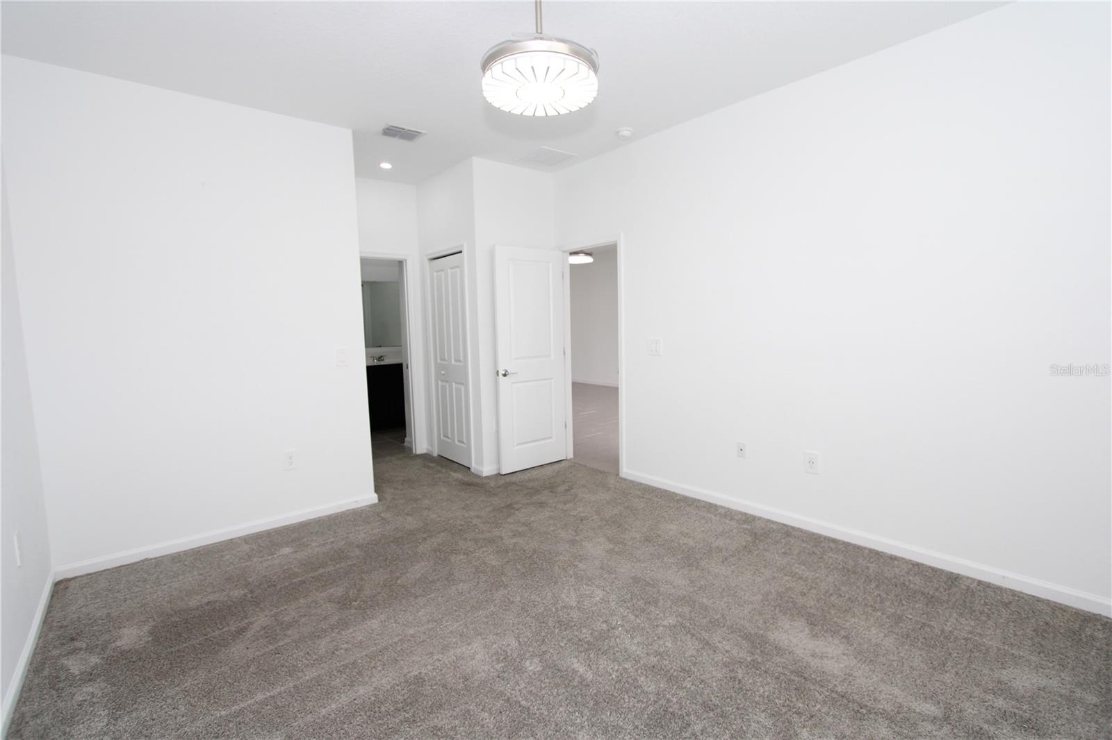 CITRUS RESERVE - Residential Lease