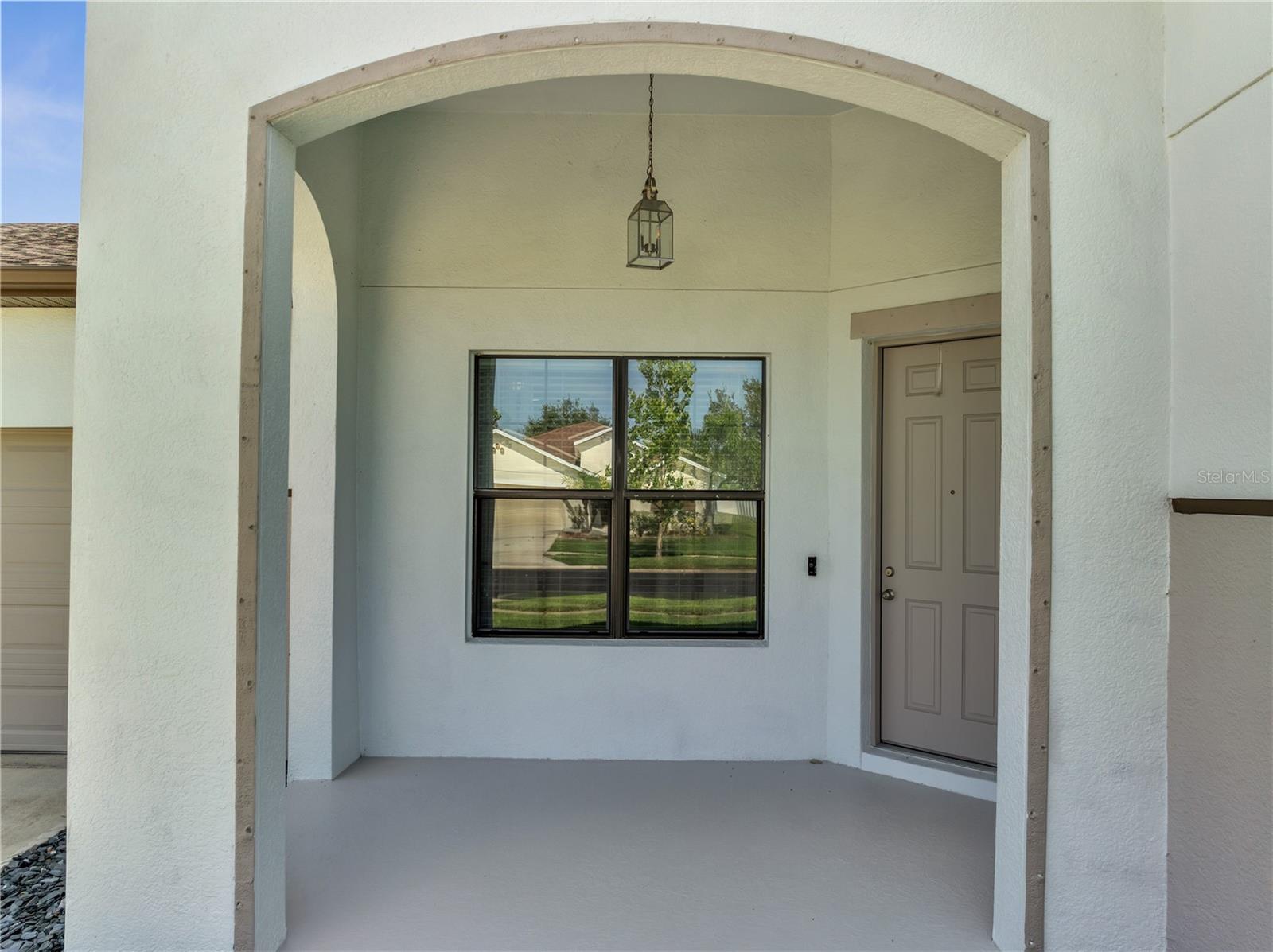 921 COSTA MESA LANE