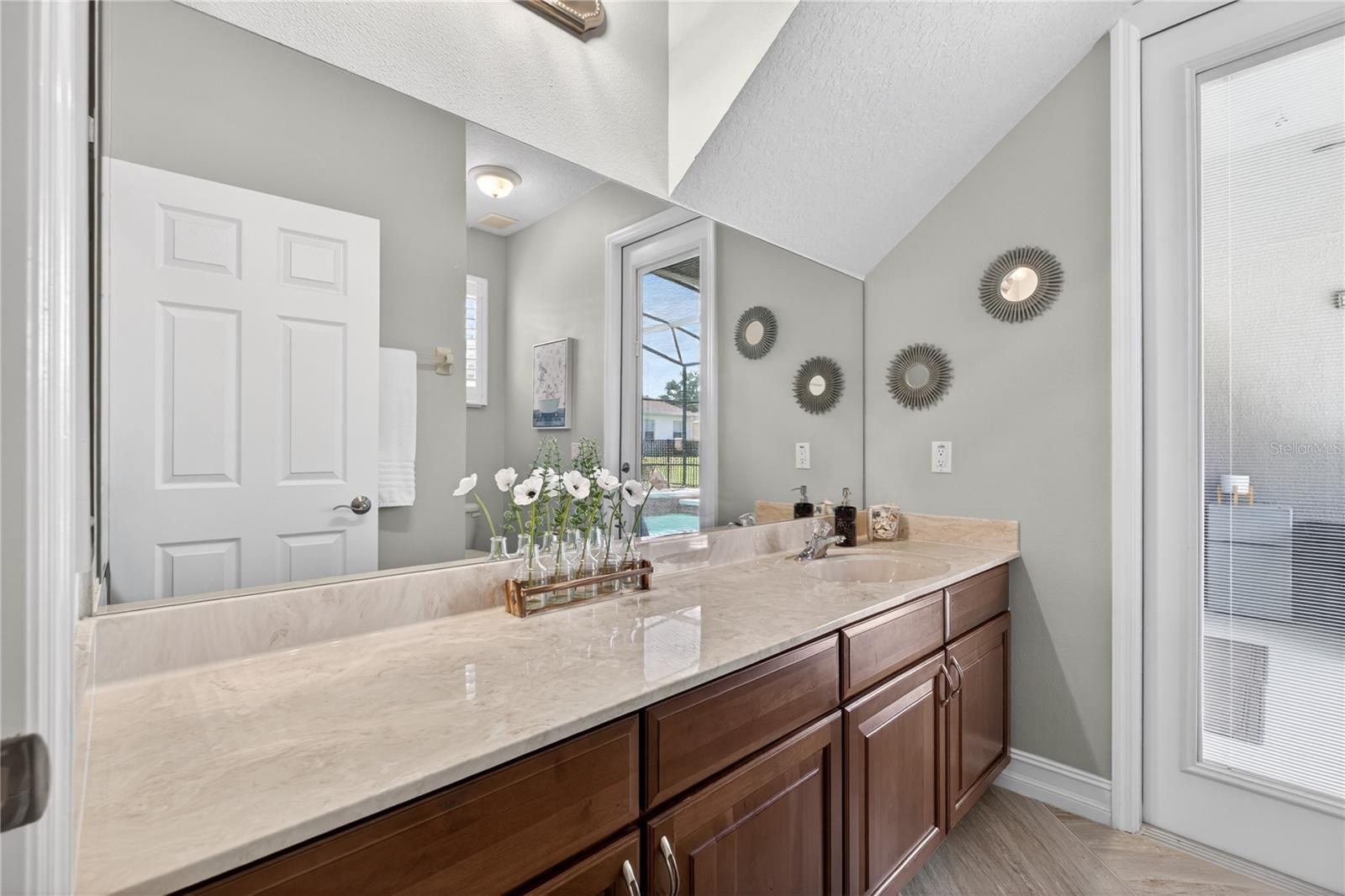 LAKE FOREST SECTION 16 - Residential