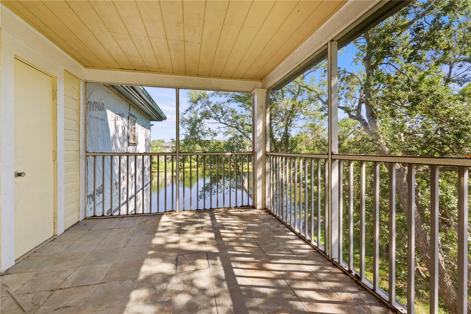 THE LANDINGS OF TAMPA A CONDOM - Residential