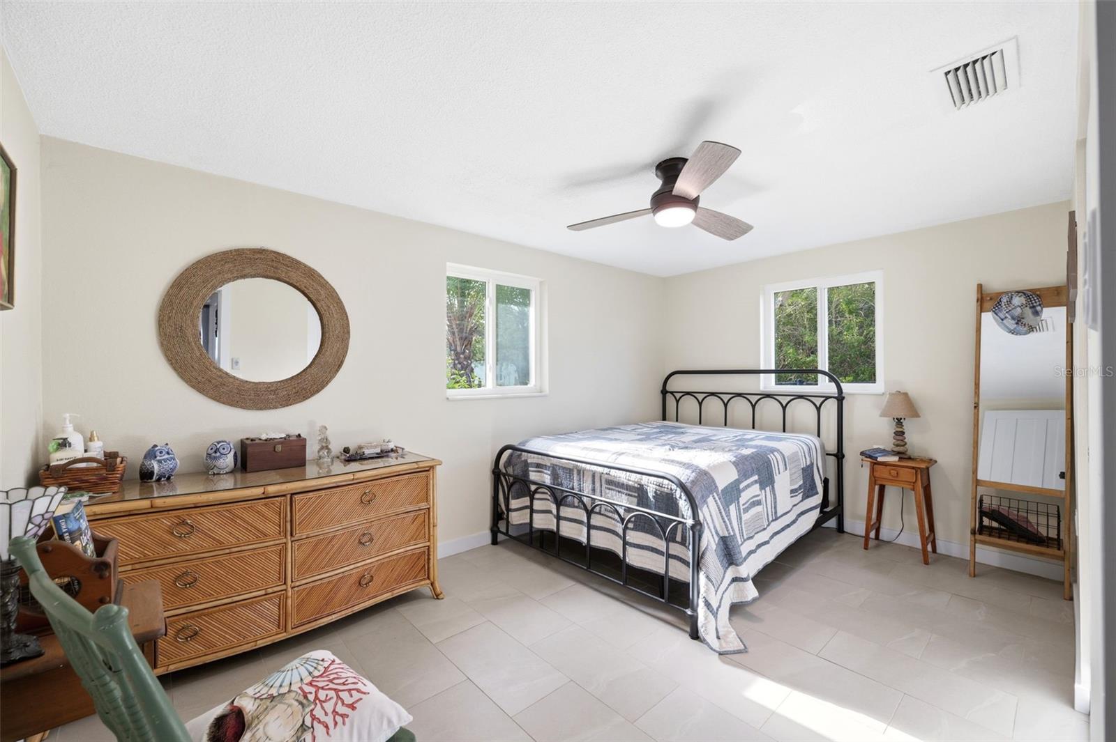 PLEASURE ISLES 4TH ADD - Residential