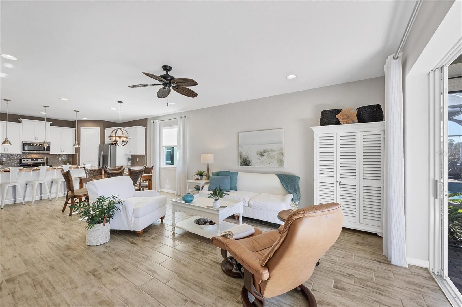 RENAISSANCE AT WEST VILLAGES PHASE 1 - Residential