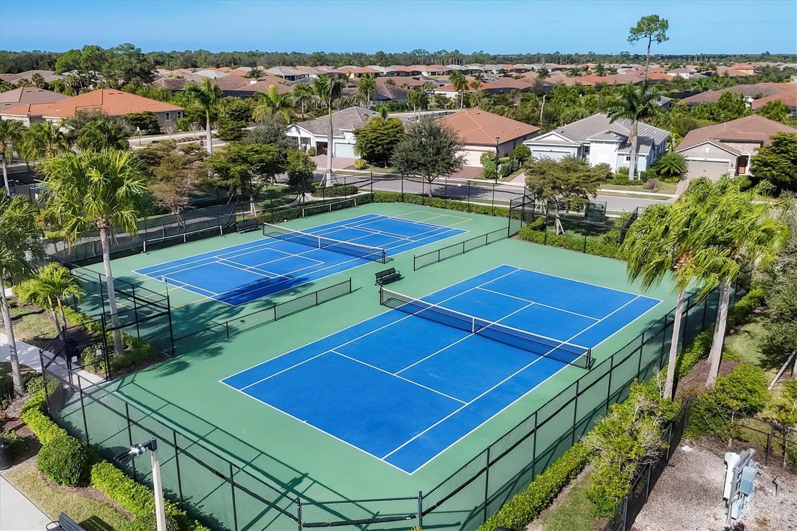 RENAISSANCE AT WEST VILLAGES PHASE 1 - Residential