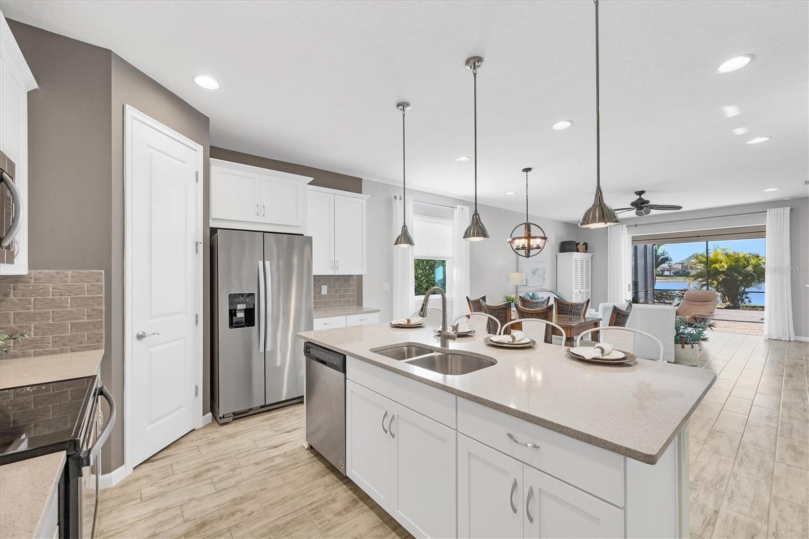 RENAISSANCE AT WEST VILLAGES PHASE 1 - Residential