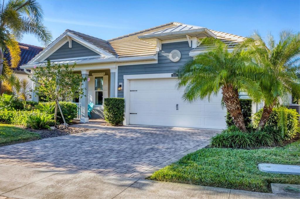 Photo of 11516 Renaissance Boulevard, Venice, FL 34293 (MLS # N6141924)