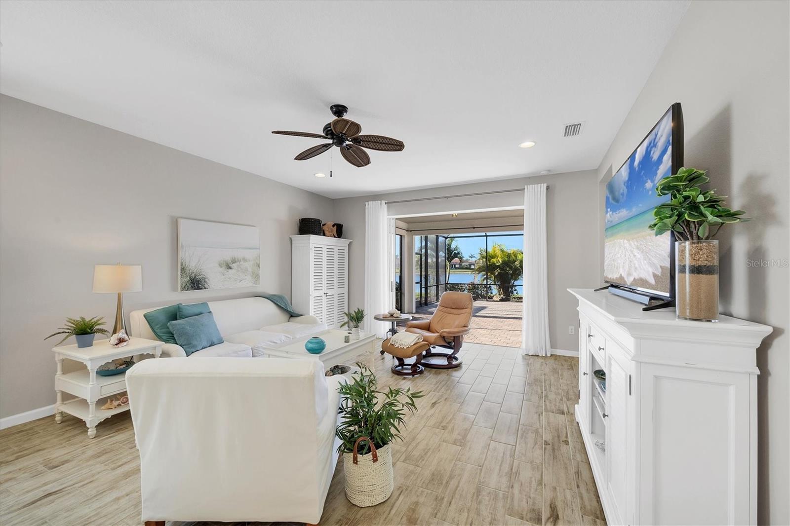 RENAISSANCE AT WEST VILLAGES PHASE 1 - Residential