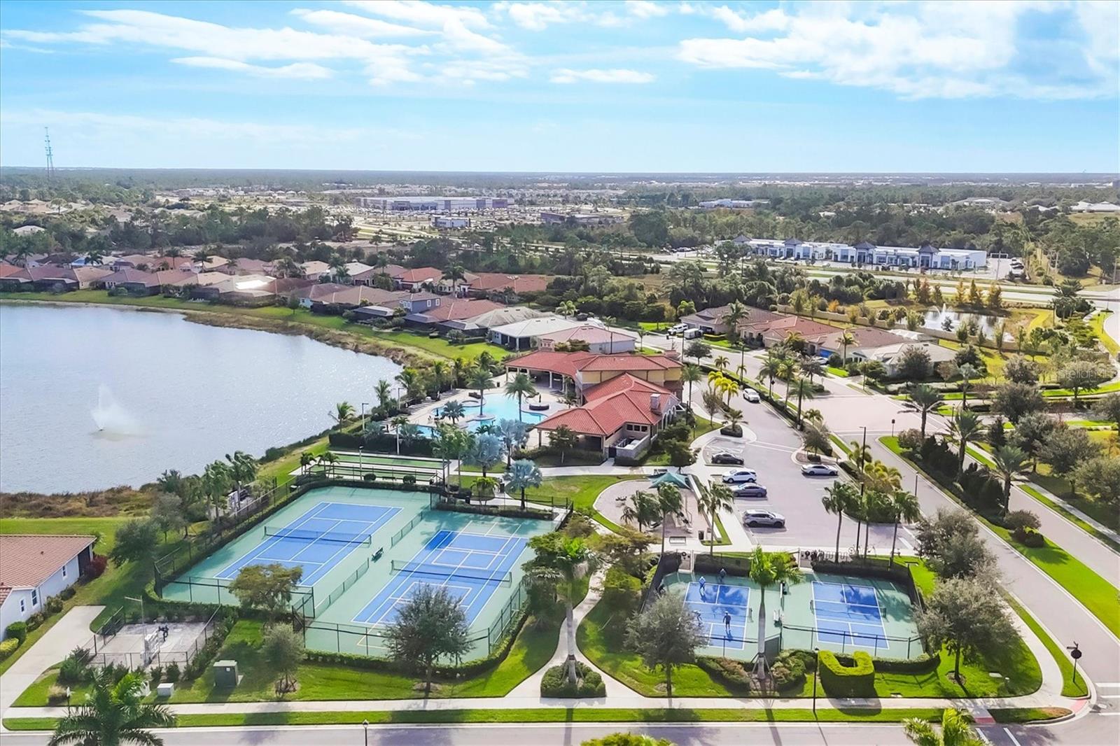 RENAISSANCE AT WEST VILLAGES PHASE 1 - Residential