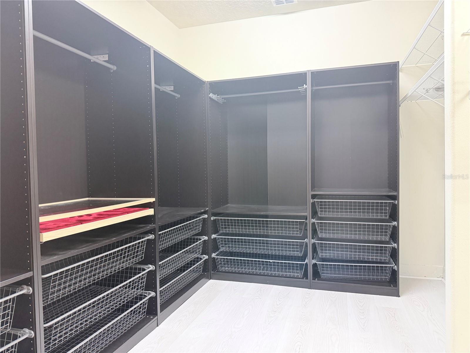 STONE CRK/DEL WEBB ARLINGTON P - Residential Lease