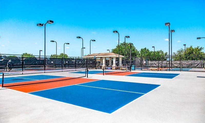 STONE CRK/DEL WEBB ARLINGTON P - Residential Lease